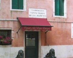 Hotel Ca' Due Leoni (Venice, Italy)