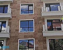 Lejlighedshotel Apartments Ilarion In City Center (Varna, Bulgarien)