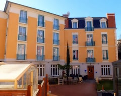 Hotel Spa Thermalia (Châtel-Guyon, France)