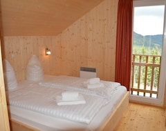 Huoneistohotelli Alpenchalets Klippitz (Bad Sankt Leonhard im Lavanttal, Itävalta)