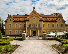 Hotelli Hotel Zamek Berchtold (Strancice, Tsekin tasavalta)