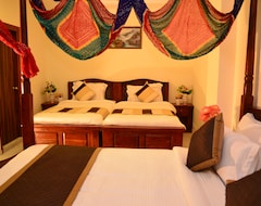 Hotel Crimson Park - The Heritage Jalmahal (Jaipur, Indija)