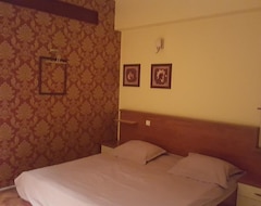Hotel Hospitality Centrum- River (Bucharest, Romania)