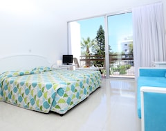 Marlita Beach Hotel Apartments (Protaras, Kıbrıs)