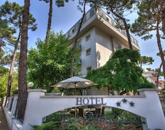 Khách sạn Hotel Villa Ombrosa (Milano Marittima, Ý)