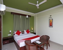 Hotelli OYO 30119 Hotel Kanishk (Pataudi, Intia)