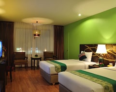 Khách sạn Empress Pattaya Hotel (Pattaya, Thái Lan)