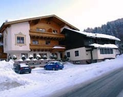 Hotel Jugendgästehaus Oberau (Maria Alm, Austria)