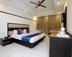 Otel Itsy By Treebo - Southend (Chandigarh, Hindistan)