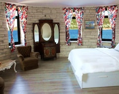 Hotel Nemrut Bay Otel (Foca, Turkey)