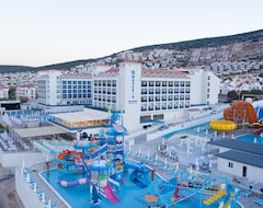 Hotel Maxeria Blue Didyma (Milas, Turkey)