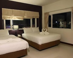 Khách sạn Wiz Hotel (Pattaya, Thái Lan)