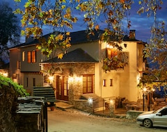 Khách sạn Dryades Hotel (Agios Lavrentios, Hy Lạp)
