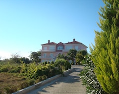 Apart Otel Villa Lagosta (Varos, Yunanistan)