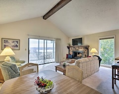 Toàn bộ căn nhà/căn hộ Margaritaville Resort Retreat With Deck And Lake Views (Osage Beach, Hoa Kỳ)