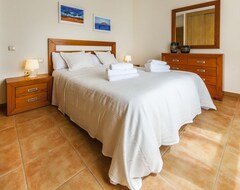 Koko talo/asunto Fresh Seafront Apartment (Cotillo, Espanja)