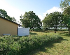 Toàn bộ căn nhà/căn hộ Cozy 40 M2 Holiday Cottage With Fjord View And Only 30 Meters Walk To The Beach. (Nykøbing Mors, Đan Mạch)