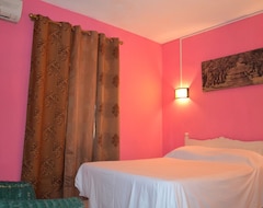 Hotel El Sunrise Lodge está a solo 8 minutos a pie de Belle-Mare Plage. (Poste de Flacq, República de Mauricio)