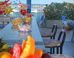 Hotel Bellaria (Bellaria-Igea Marina, İtalya)