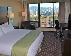 Khách sạn Park Inn & Suites By Radisson Vancouver, BC (Vancouver, Canada)