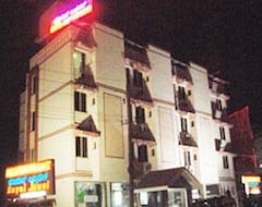 Khách sạn Hotel Jade Emperor (Bengaluru, Ấn Độ)