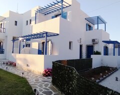 Hotel Nissea studios - πρώην Villa Dora Studios 2 - (Batsi, Grækenland)