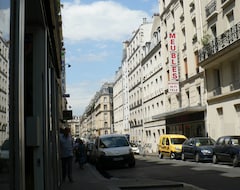 Khách sạn Hotel Amarys Simart (Paris, Pháp)