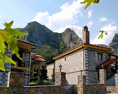 Guesthouse Yades Pozar (Loutraki, Greece)
