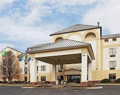 Khách sạn Holiday Inn Express Hotel & Suites Madison, An Ihg Hotel (Madison, Hoa Kỳ)