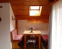 Hele huset/lejligheden Cozy Attic Apartment At The Edge Of The Forest (Grainau, Tyskland)