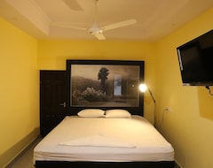 Khách sạn AIRCo Le Grand Inn (Tiruvalla, Ấn Độ)