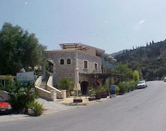 Hotel Averto (Agios Nikitas, Greece)