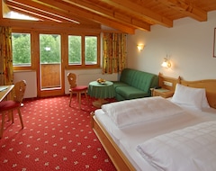 Alpenhotel Landhaus Kuchl (Kirchberg, Austrija)