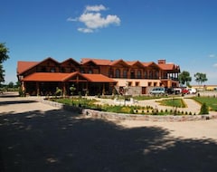 Khách sạn Hotel Roś (Pisz, Ba Lan)