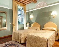 Hotel Assisi Parco Dei Cavalieri (Assisi, Italy)