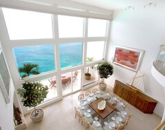 Khách sạn Beautiful Oceanfront 3-Level Penthouse With Hotel Services And Private Terraces (Cozumel, Mexico)