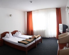 Khách sạn Paltinis (Borşa, Romania)