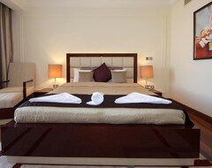 Hotel Hometown - Grandeur Residence (Dubái, Emiratos Árabes Unidos)