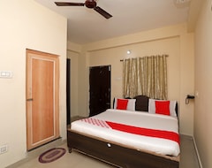 Khách sạn OYO 16821 Hotel Senapati Palace (Bhubaneswar, Ấn Độ)