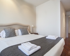 Aparthotel Apartment in the center of Barcelona with Internet, Air conditioning, Lift, Washing machine (316591 (Barcelona, Spain)
