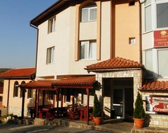 Hotelli Family Daisy (Borino, Bulgaria)