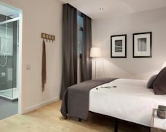 Otel Apartment Rent Top Apts Las Ramblas (Barselona, İspanya)