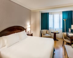 Khách sạn Sercotel Gran Hotel Conde Duque (Madrid, Tây Ban Nha)