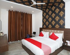 Khách sạn OYO 11538 Shree Kanha Shyam Hotel & Banquet (Bareilly, Ấn Độ)