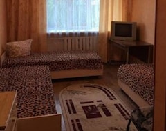 Khách sạn Berezka (Orsk, Nga)