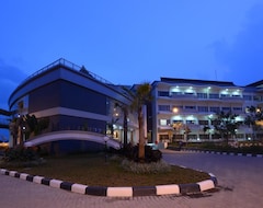 Sutanraja Hotel & Convention Centre (Bandung, Indonezija)