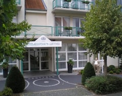 Kurhotel Gruttner Mit Eigenem Sole Thermal Schwimmbad 32 Grad Und Saunalandschaft (Erwitte, Njemačka)
