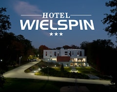 Khách sạn Wielspin (Puszczykowo, Ba Lan)
