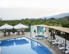 Hotel Seralis (Koropi, Greece)