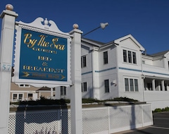 Oda ve Kahvaltı By The Sea Guests Bed & Breakfast and Suites (Dennis Port, ABD)